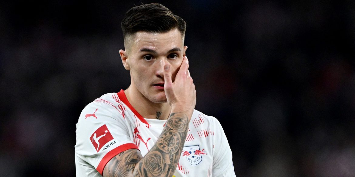Romano: Man Utd approach agent of "wonderful" £100m rising star after Sesko