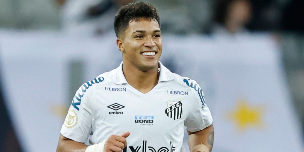 Nottingham Forest Could Sign £18m Awoniyi Rival